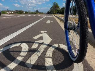 Жители Белогорска выбирают улицу, на которой нужно обустроить велодорожку