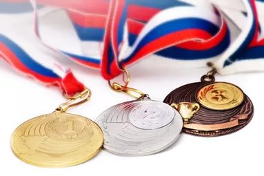 Российские спортсмены снова лишились медалей ﻿
