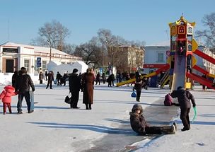 Через два дня в Белогорске демонтируют снежный городок
