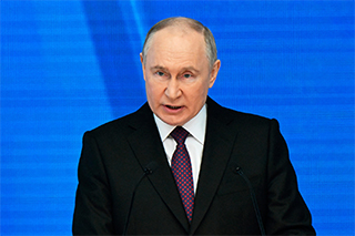 Путин поручил в два раза увеличить МРОТ