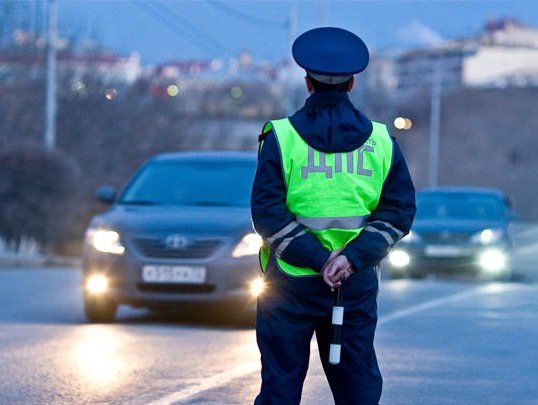 ГИБДД: нетрезвые водители представляют серьезную угрозу безопасности участникам дорожного движения