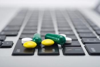 Правительство рассмотрит законопроект о торговле лекарствами в интернете