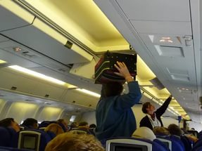 Установлены новые правила провоза ручной клади в самолетах