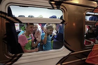 Совершить поездку в купейном вагоне со скидкой 50% смогут дети во время весенних каникул