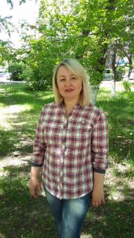 Белогорский соцработник в свой профессиональный праздник рассказала о трудовых буднях