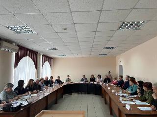 Общественный совет Белогорска провел круглый стол по культурной и языковой адаптации детей мигрантов