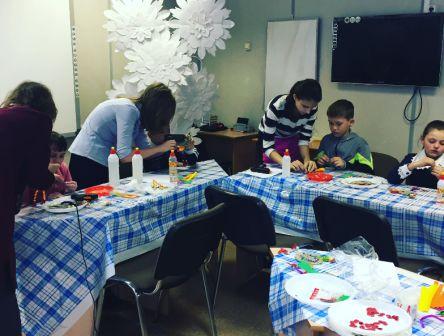 Центр развития образования провел мастер-класс для детей-инвалидов Белогорска