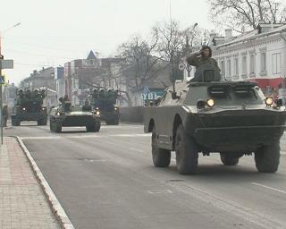 В Белогорске прошла первая репетиция парада Победы с участием военной техники