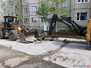 В Белогорске продолжается благоустройство дворов за счет программы софинансирования