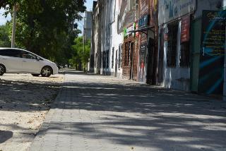 Обустройство тротуаров идет в Белогорске