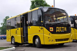 Общественный совет при минобрнауки Амурской области принял участие в распределении новых школьных автобусов