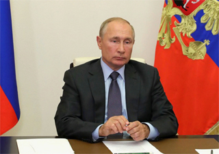 Путин поручил проверить законность утилизации отходов в России