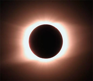 Астрономы анонсировали в декабре полное затмение Солнца и два звездопада