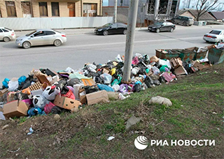 СМИ: правительство поддержало новый штраф за выброс мусора из машин