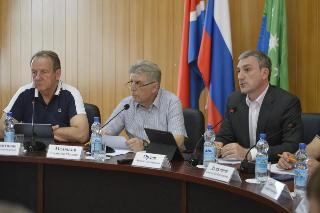 На Совете глав при губернаторе Амурской области обсудили работу регоператоров