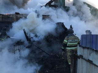 Рано утром 15 января в Белогорске горел дом
