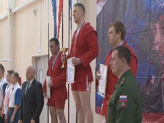 В Белогорске прошли соревнования по самбо среди военнослужащих
