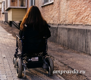Приамурье создаст МФЦ для инвалидов и откроет родственникам двери реанимаций