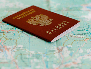 Снимки для паспортов РФ запретили фотошопить