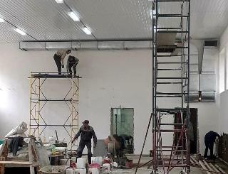 В школах Белогорска ремонтируют спортзалы