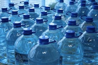 Белогорцам рекомендуют пить бутилированную воду