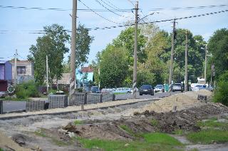 Обустройство тротуаров продолжается в Белогорске
