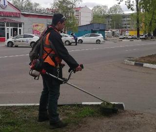 На улицы Белогорска вышли косари
