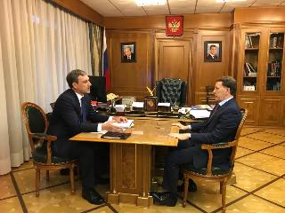 Алексей Гордеев провел рабочую встречу с главой Амурской области Василием Орловым