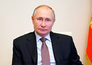 Путин предложил выплатить семьям со школьниками по 10 тыс. рублей