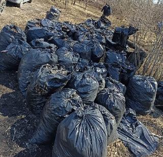 На общегородском субботнике в Белогорске собрали 25 КамАЗов мусора 