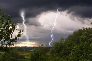 12 июня в Белогорске возможен дождь и грозы