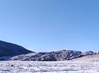 Громадный метеорит перекрыл русло реки Бурея в Хабаровском крае