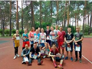 Соревнования по стритболу среди дворовых команд прошли в Белогорске