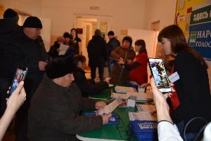 Белогорцев активно информируют о том, как проходят выборы