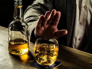 Роспотребнадзор составил список запрещенных добавок в алкоголе