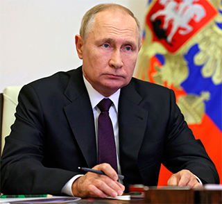 Путин поручил правительству и ЦБ обеспечить запуск программы долгосрочных сбережений