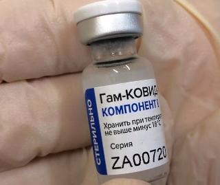 Запись на вакцинацию от COVID-19 в Белогорске продолжается 