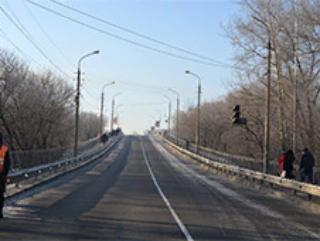 Водители 8 машин злоупотребили правом проезда путепровода и глава Белогорска лишил их пропусков