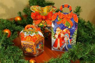 Дед Мороз начал раздавать подарки многодетным семьям Белогорска